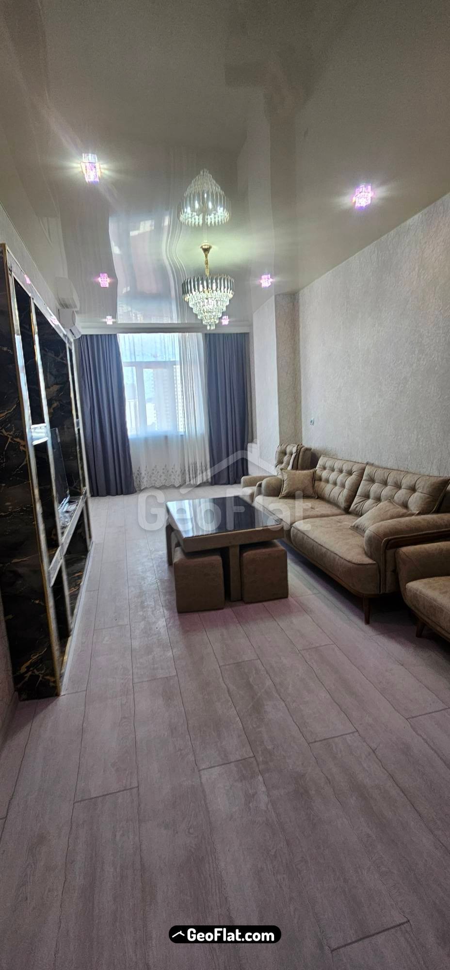 For sale: Apartment, 3-room (62.5 m²), furnished with appliances on Shalva Inasaridze Street, Batumi, sea view — $100,000.